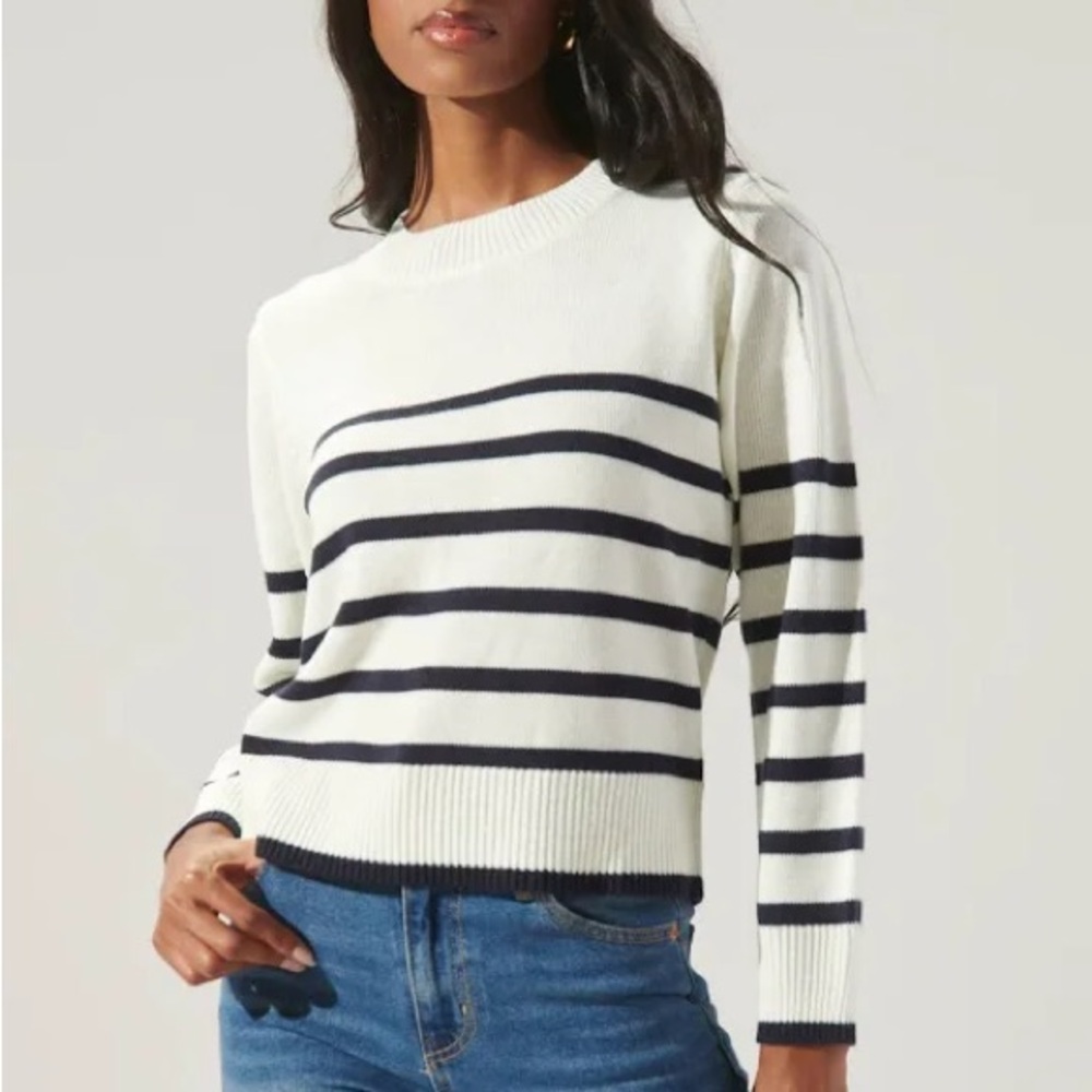 Sugarlips Navy and Cream Striped Sweater